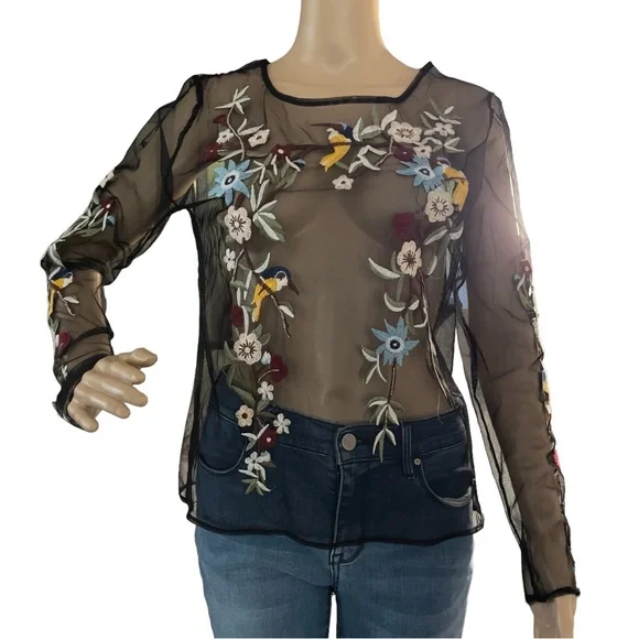 DAVI & DANI Sheer Long Sleeve Mock Neck Embroidered Blouse. Medium - Picture 2 of 7